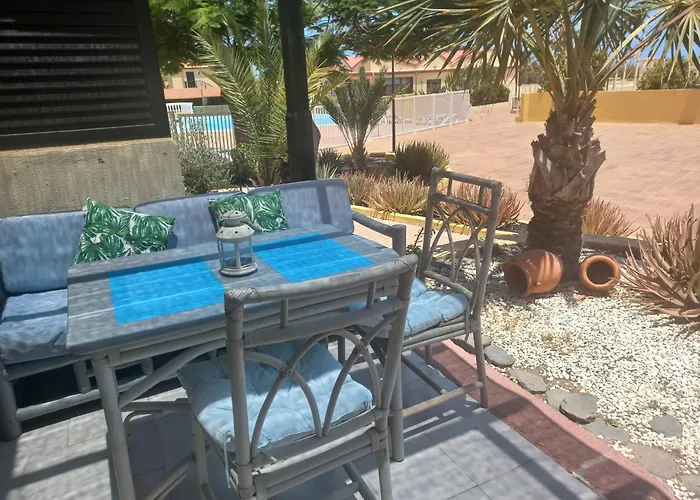 Oasis By The Pool Διαμέρισμα