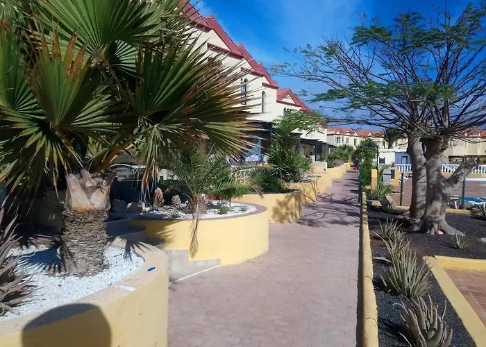 Διαμέρισμα Oasis By The Pool *