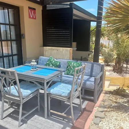 Oasis By The Pool Appartamento