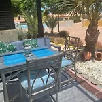 Oasis By The Pool Apartment